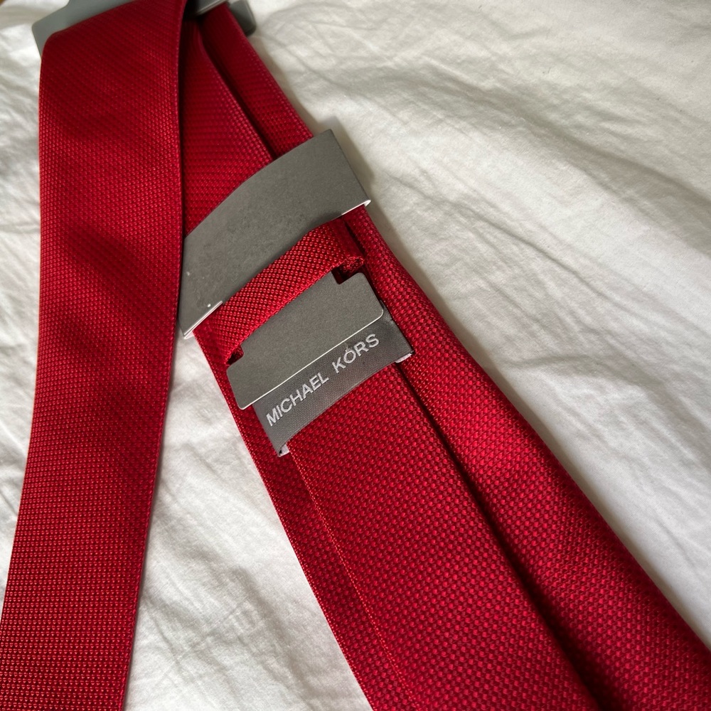 Michael Kors Sorento Tie - Picture 3 of 4